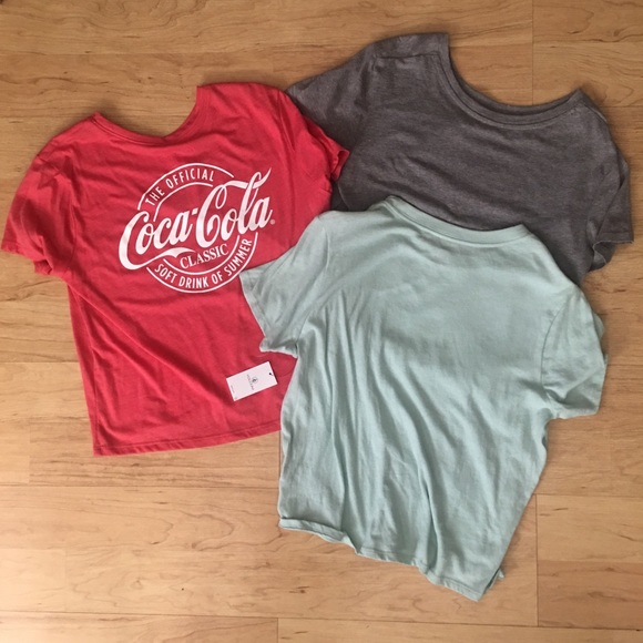 🥤 Retro Crop Tops Bundle 🥤 - Picture 3 of 7